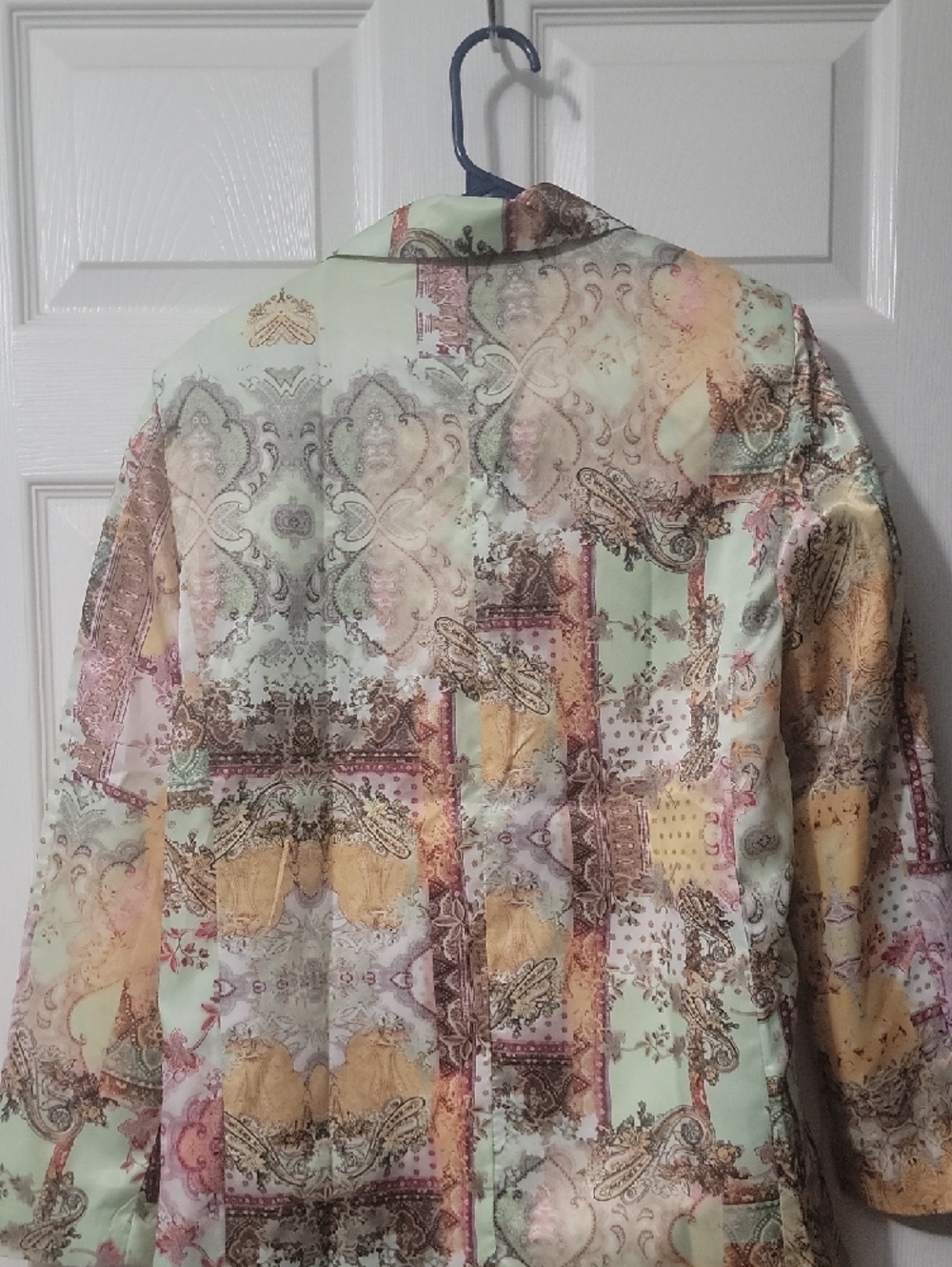 Women's Multi-Color Printed Blazer - Picture 4 of 4